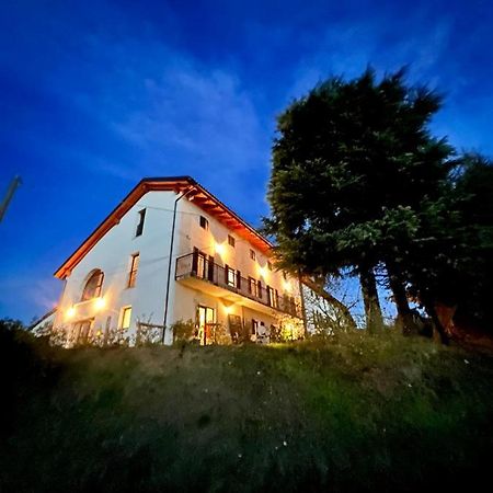 Cascina Malinverni Rocchetta Palafea 外观 照片